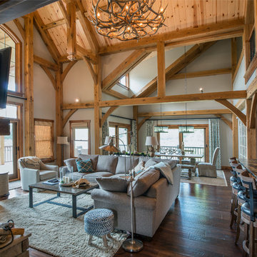 Beautiful lakefront Timber Frame
