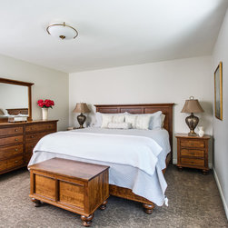 Glenn Bedroom Set - Products