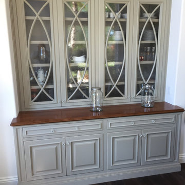 Built-in buffet