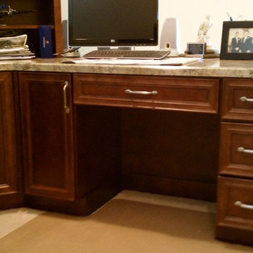 Wood Finish Custom Cabinets