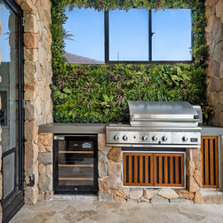 Berwick irregular walling, outdoor kitchen area at Maroubra - Landscaping Stones and Pavers