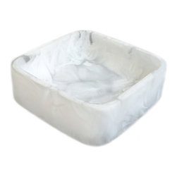 Martha Sturdy - Martha sturdy small resin stacking tray in white marble - Home Decor