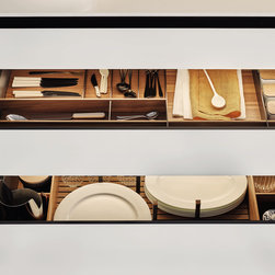 Twelve Kitchen by Poliform - Kitchen And Dining Furniture