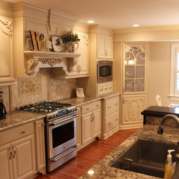 Willis Kitchen, Brauch Custom Cabinetry, Eggshell