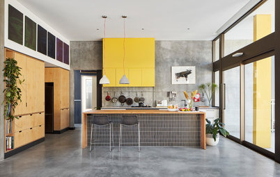 Best of the Week: 25 Kitchens With Colourful Touches