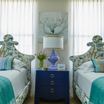 Naples: Bedroom 2