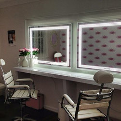 Lighted Mirrors - Bathroom Mirrors