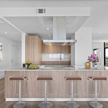 Houston High Rise Condos: Make the Most of Summer Living at The Parklane