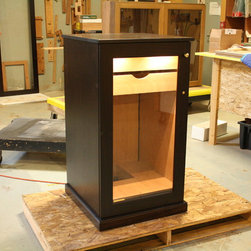 Custom End Table Cigar Humidor - Accent Chests And Cabinets