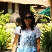 Lily Pratiwis foto