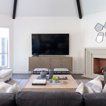 Preston Hollow Family-Friendly Furnishing