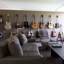 parede de instrumentos musicais