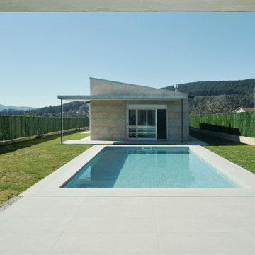 Vermún_Fachada y piscina