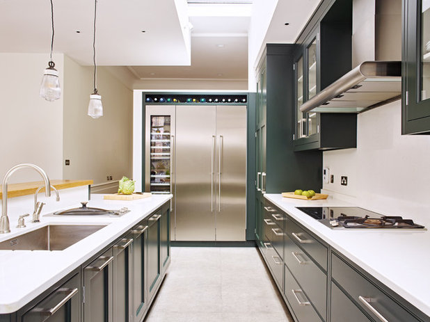 Contemporary Kitchen by Woodstock Furniture