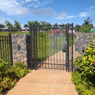 Hawaii Island gate