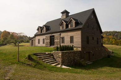 Inspiration for a cottage exterior home remodel in Boston