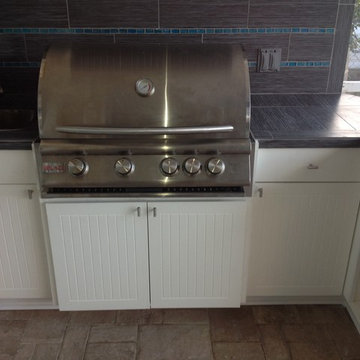 Outdoor Kitchen