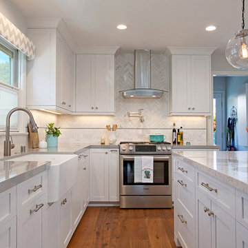 Bright Cheerful Cottage