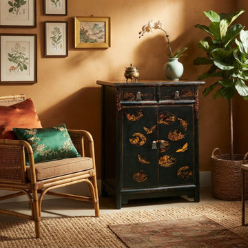Distressed Black Golden Floral Graphic Tall Side End Table Cabinet ws4992