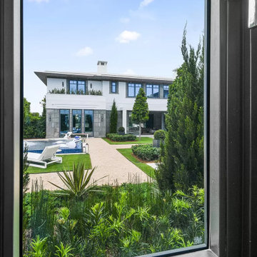 520 Island Dr