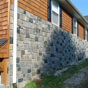 Carlisle and Springfield Natural Stone Veneer Blend Exterior
