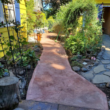 SW Evans St