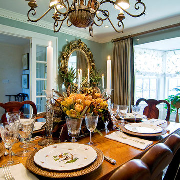 Intimate Colonial
