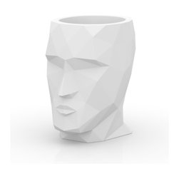 Adan Planter - Products