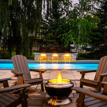 Poolside Paradise