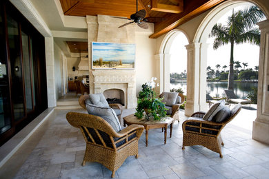 Example of a 1950s patio design in San Diego