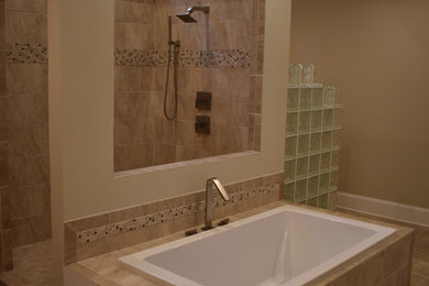 Home design - transitional home design idea in Atlanta