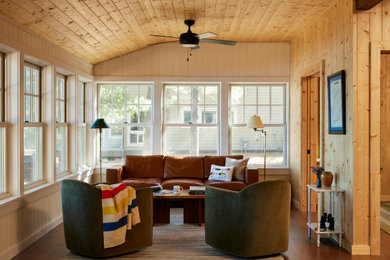 Inspiration for a rustic sunroom remodel in Minneapolis