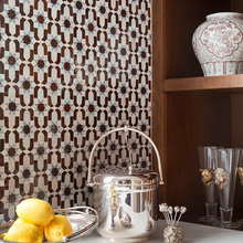 wet bar area