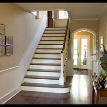 entry from hall to kitchen