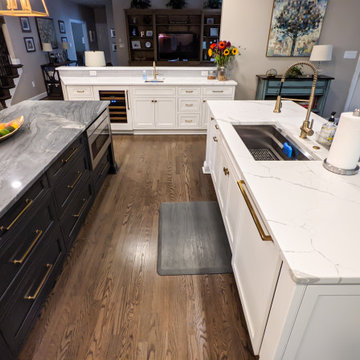 Spacious Kitchen Excellent for Entertaining