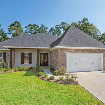 FOR SALE: 412 Cottonwood Creek Ln. Covington, LA 70433