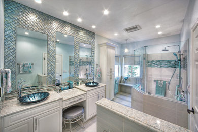 This is an example of a beach style bathroom in Sacramento.