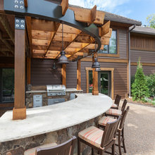 Outdoor Kitchen