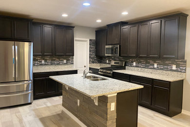 Kitchen photo in Orlando