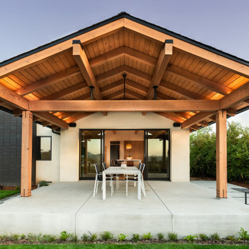 Covered Outdoor Living