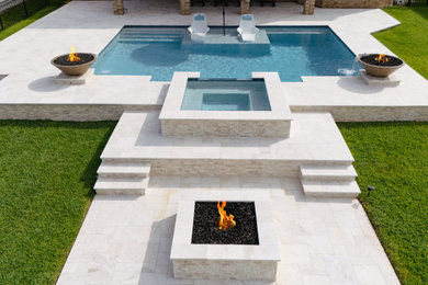 Inspiration for a contemporary home design remodel in Houston