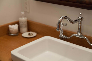 Inspiration for a cottage bathroom remodel in New York