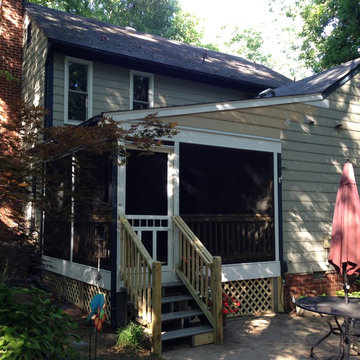 Screened-in Porch with Screeneze
