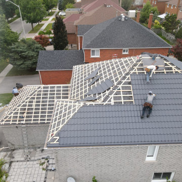 Markham Metal Roof & Gutter – Before & After