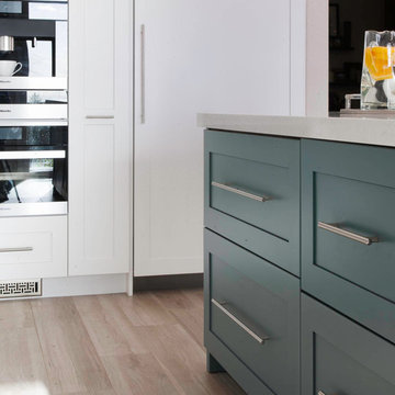 Magnificent Transition Kitchen