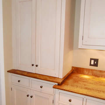 West Virginia Basic White Kitchen