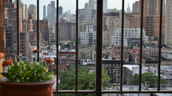 Decorating a small apartment balcony