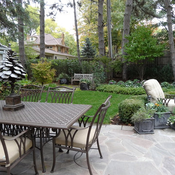 An Entertaining Garden