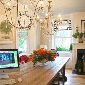 Bee's Knees Work Room