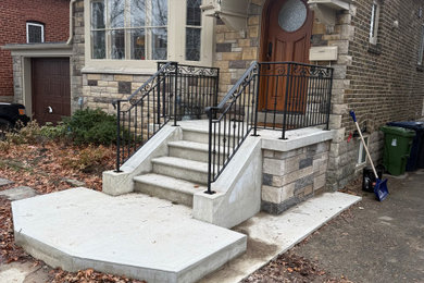 Inspiration for a timeless home design remodel in Toronto